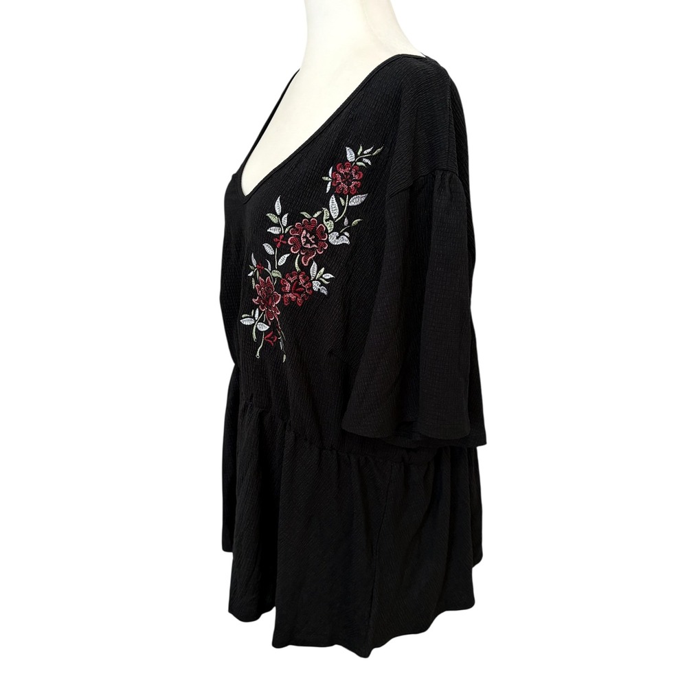 BLOOM Chic Plus Size 22 Black Embroidered Floral V Neck Peplum Top - Picture 5 of 8